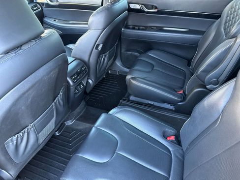 Used 2021 Hyundai Palisade Limited image 12