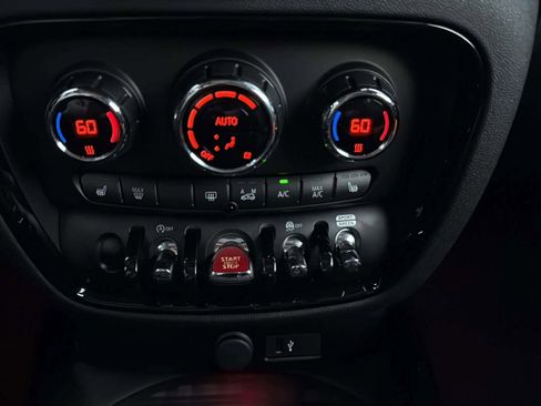 Used 2022 MINI Cooper Clubman S image 26