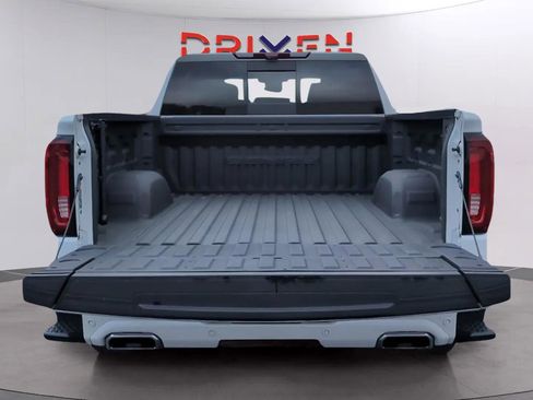 Used 2023 GMC Sierra 1500 Denali Ultimate image 5