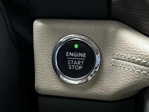 Used 2024 Ford Expedition Max Limited RWD image 24