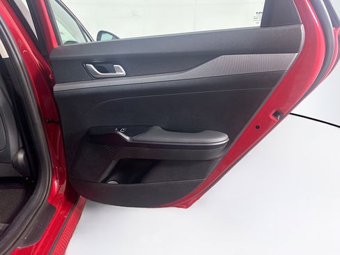 Used 2025 Kia K5 LXS image 31