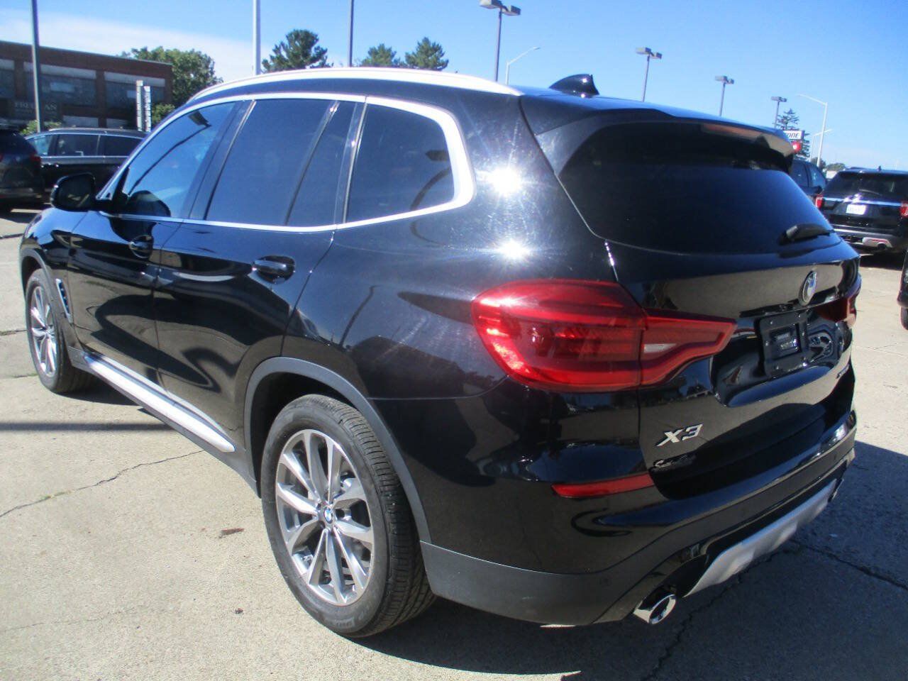 Used 2019 BMW X3 xDrive30i w/ Convenience Package AWD/4WD image 4
