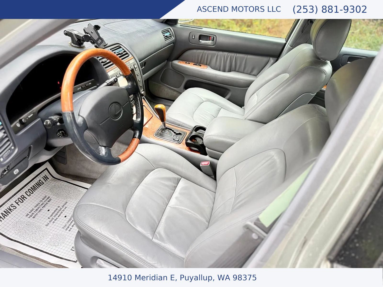 Used 2000 Lexus LS 400 RWD image 9