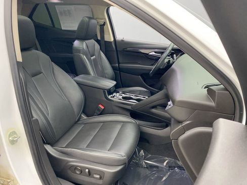 Used 2021 Buick Envision Essence w/ Sport Touring Package AWD/4WD image 24