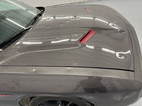 Used 2017 Dodge Challenger SXT Plus image 15