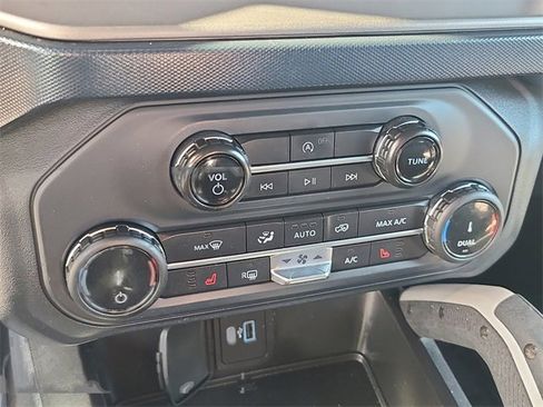 Used 2022 Ford Bronco Outer Banks image 31