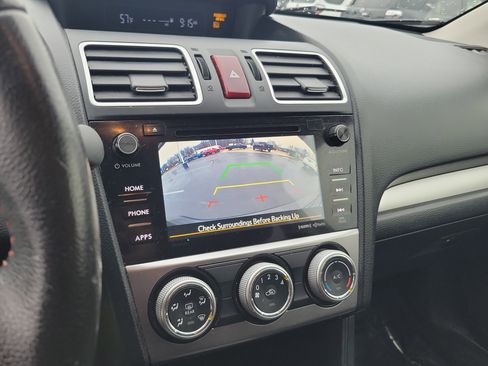 Used 2016 Subaru Crosstrek 2.0i Premium image 16