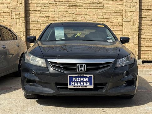 Used 2011 Honda Accord EX-L image 2
