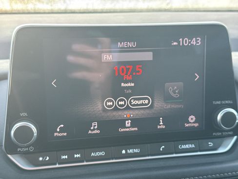 Certified 2023 Nissan Rogue SV AWD/4WD image 18