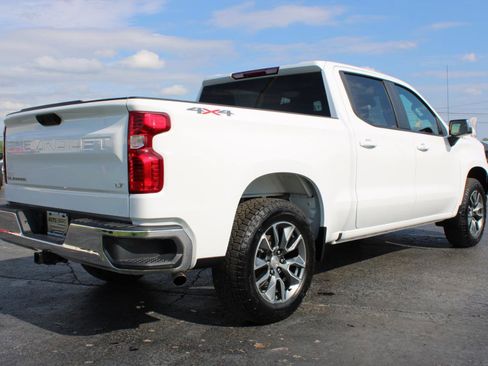 Used 2024 Chevrolet Silverado 1500 LT image 4