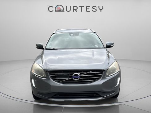 Used 2016 Volvo XC60 T6 Platinum w/ Climate Package image 10