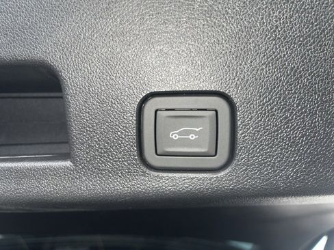 New 2026 Chevrolet Traverse Z71 w/ Enhanced Driving Package image 14