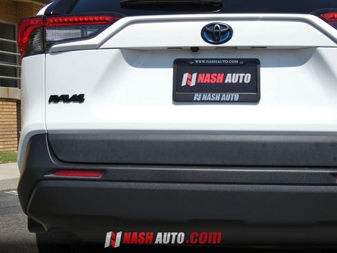 Used 2023 Toyota RAV4 AWD Hybrid image 11