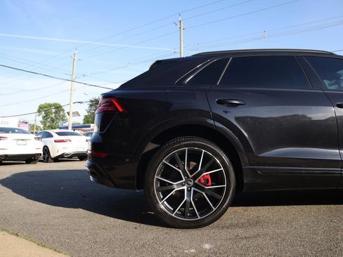 Used 2021 Audi Q8 Premium Plus w/ Premium Plus Package AWD/4WD image 10