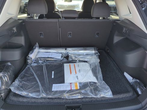 New 2025 Volkswagen Tiguan S image 28