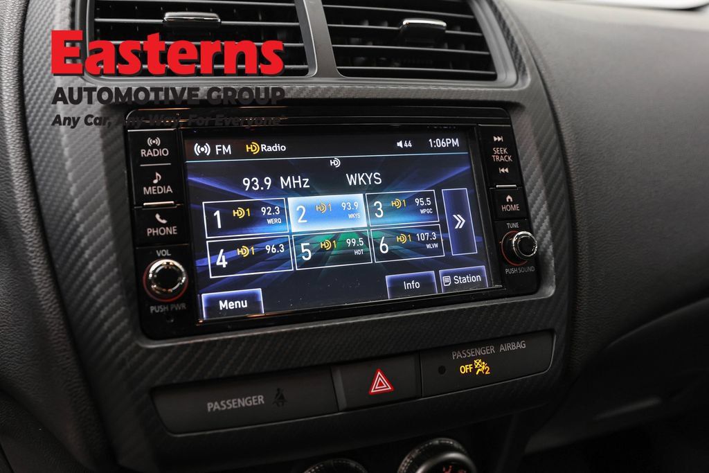 Used 2024 Mitsubishi Outlander Sport ES AWD/4WD image 18