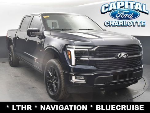 Used 2025 Ford F150 Platinum w/ FX4 Off-Road Package image 3
