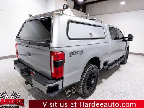 Used 2024 Ford F250 Lariat w/ Black Appearance Package AWD/4WD image 5
