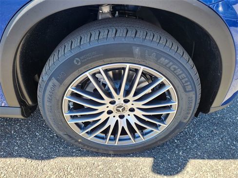 New 2026 Mercedes-Benz GLC 300 4MATIC image 18