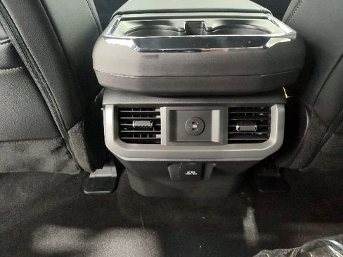 New 2025 Ford F150 Lariat w/ Equipment Group 501A Mid AWD/4WD image 18