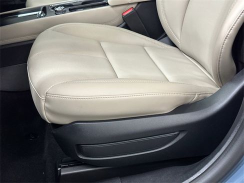 New 2026 Lincoln Corsair Premiere image 17