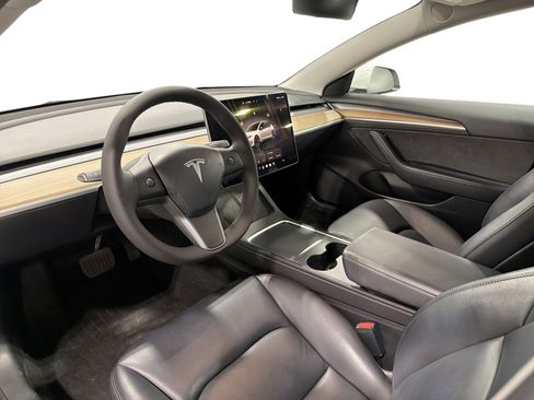 Certified 2023 Tesla Model 3 Standard Range RWD image 9