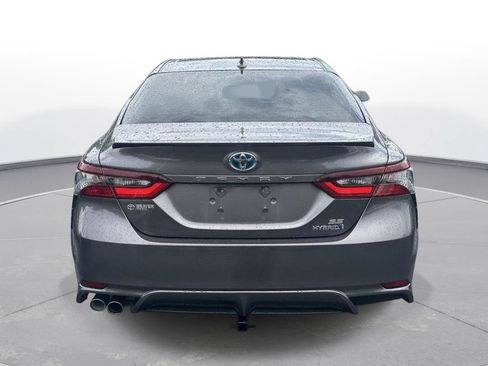 Used 2024 Toyota Camry SE w/ Audio Upgrade Package FWD image 7