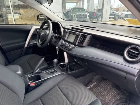 Used 2018 Toyota RAV4 LE w/ All Weather Liner Package image 30