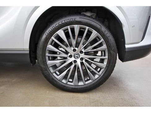 Used 2023 Lexus RX 350 FWD w/ Cold Area Package image 28