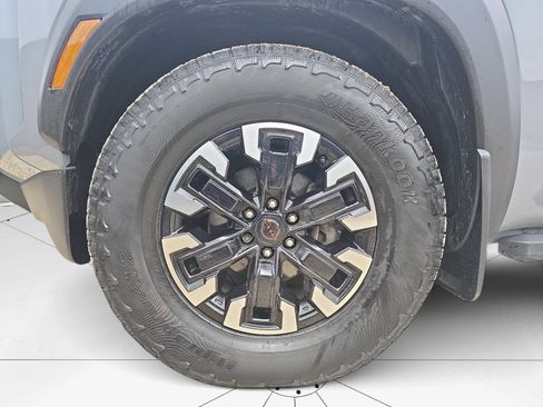 Used 2024 Nissan Frontier Pro-X w/ Pro Convenience Package RWD image 28