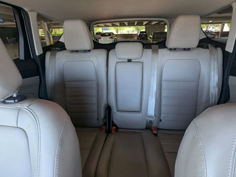 Used 2018 Ford Escape SEL FWD image 18