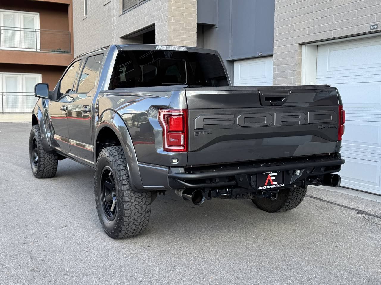 Used 2020 Ford F150 Raptor w/ Equipment Group 802A Luxury AWD/4WD image 3