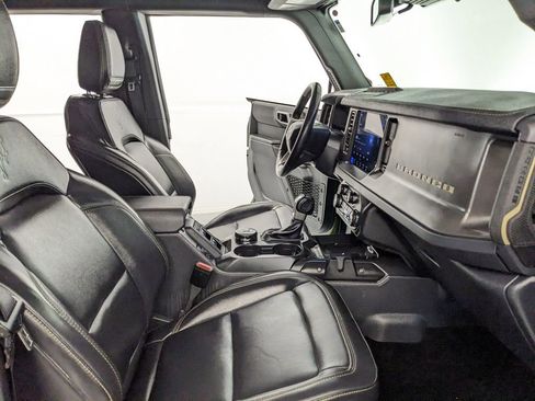 Certified 2025 Ford Bronco Badlands AWD/4WD image 25