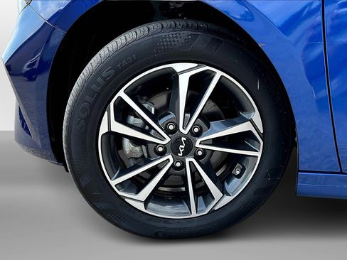 Used 2023 Kia Forte LXS image 8