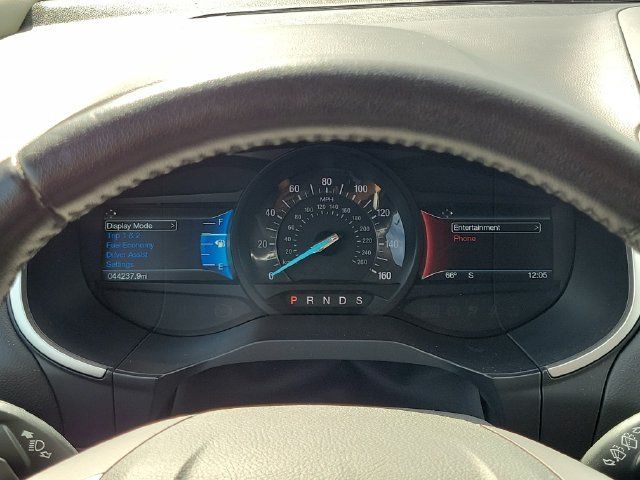 Used 2018 Ford Edge SEL w/ Equipment Group 201A AWD/4WD image 15