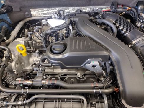 New 2026 Volkswagen Taos S AWD/4WD image 6