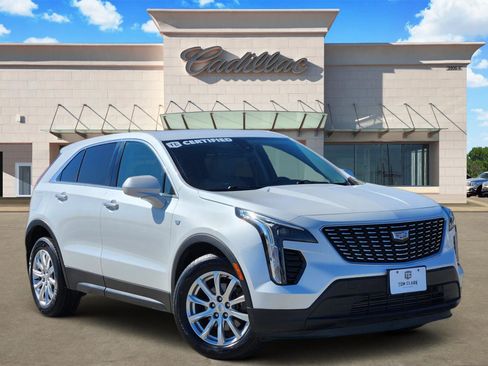 Used 2019 Cadillac XT4 Luxury image 1
