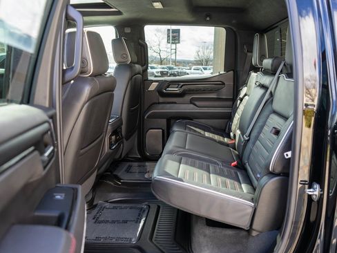 Used 2024 GMC Sierra 1500 AT4X image 13