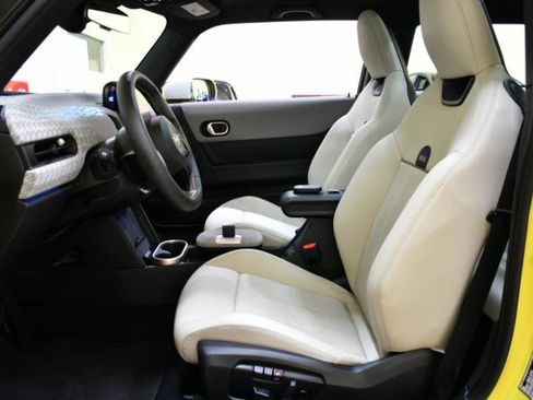 Used 2025 MINI Cooper S image 19