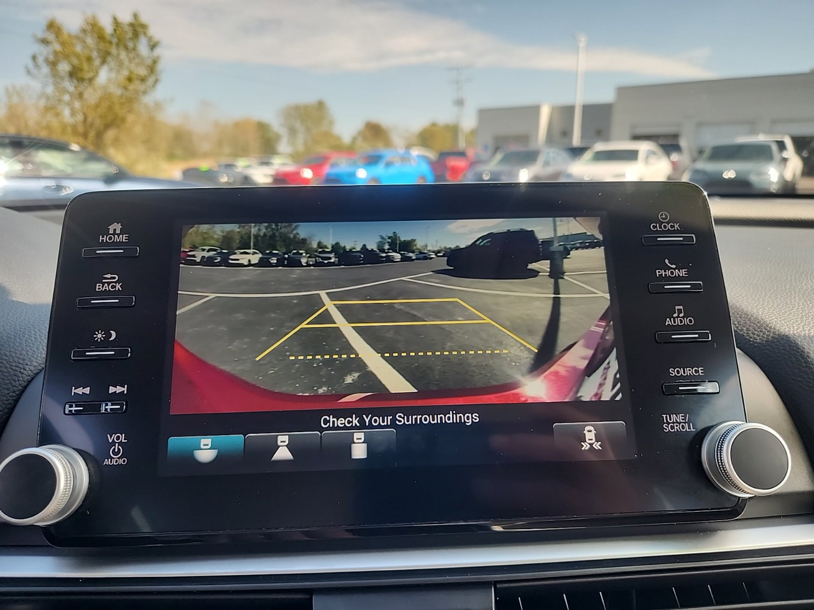 Used 2019 Honda Accord EX image 27
