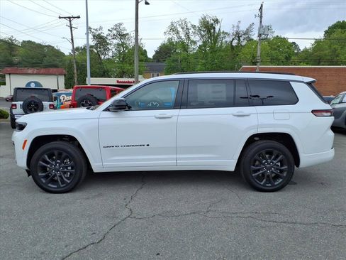 New 2026 Jeep Grand Cherokee L Limited AWD/4WD image 7