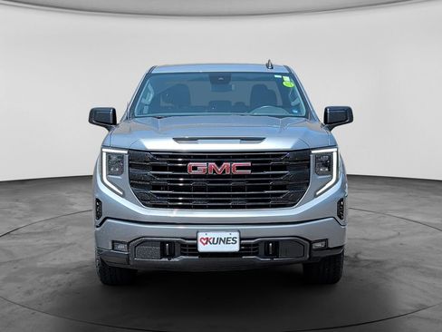 Used 2024 GMC Sierra 1500 Elevation AWD/4WD image 2