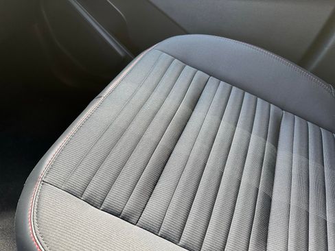 New 2026 Ford Explorer ST-Line w/ ST-Line Street Pack image 19