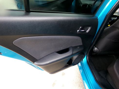 Used 2022 Toyota Prius Prime Limited image 17