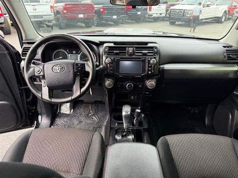 Used 2018 Toyota 4Runner TRD Off-Road image 24