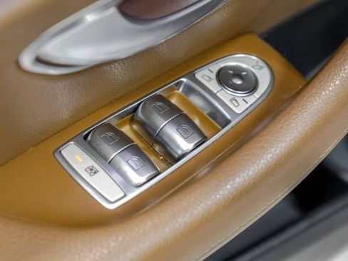Used 2018 Mercedes-Benz E 300 w/ Premium 1 Package image 54
