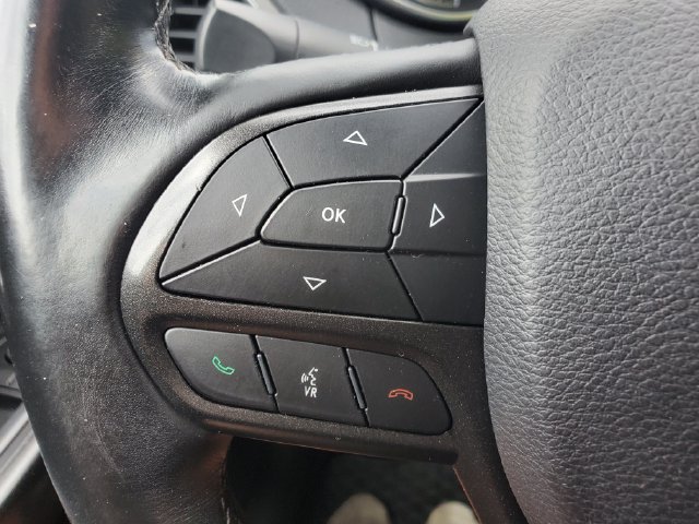 Used 2019 Jeep Cherokee Trailhawk AWD/4WD image 23