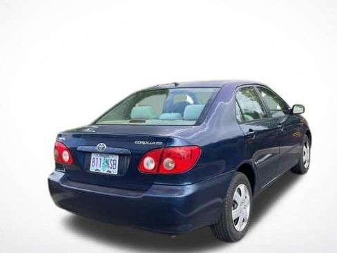 Used 2007 Toyota Corolla CE FWD image 2