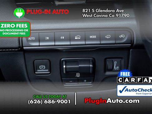 Used 2023 Cadillac Escalade Sport w/ Touring Package AWD/4WD image 27