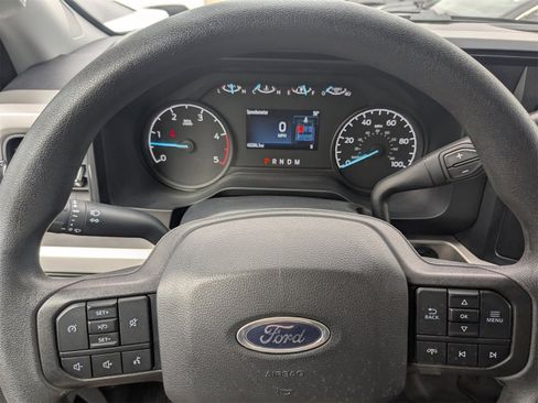 Used 2024 Ford F250 XLT image 30